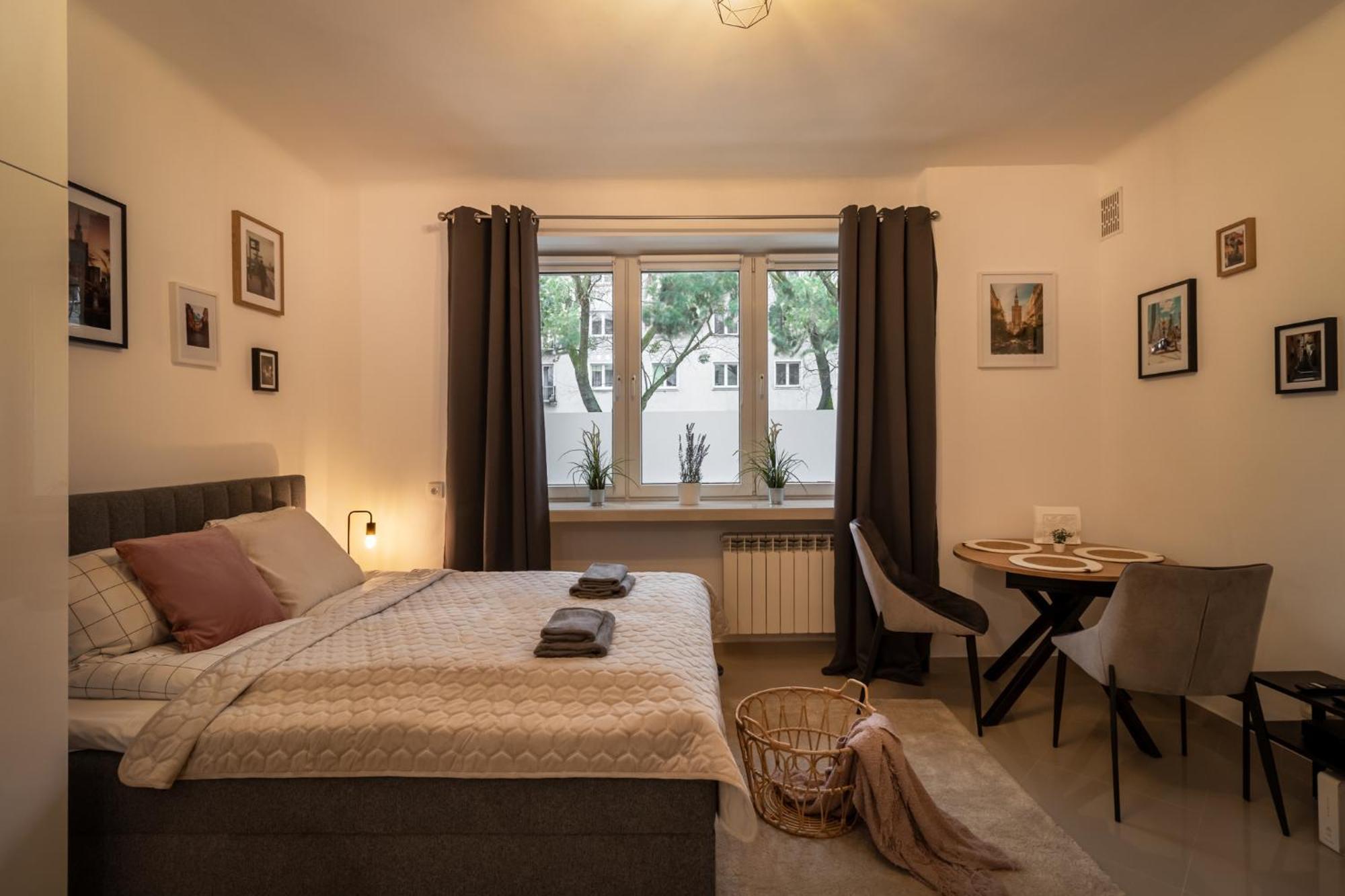 Golden Apartments Warsaw-Cozy Studio-Old Town&Orla Esterno foto